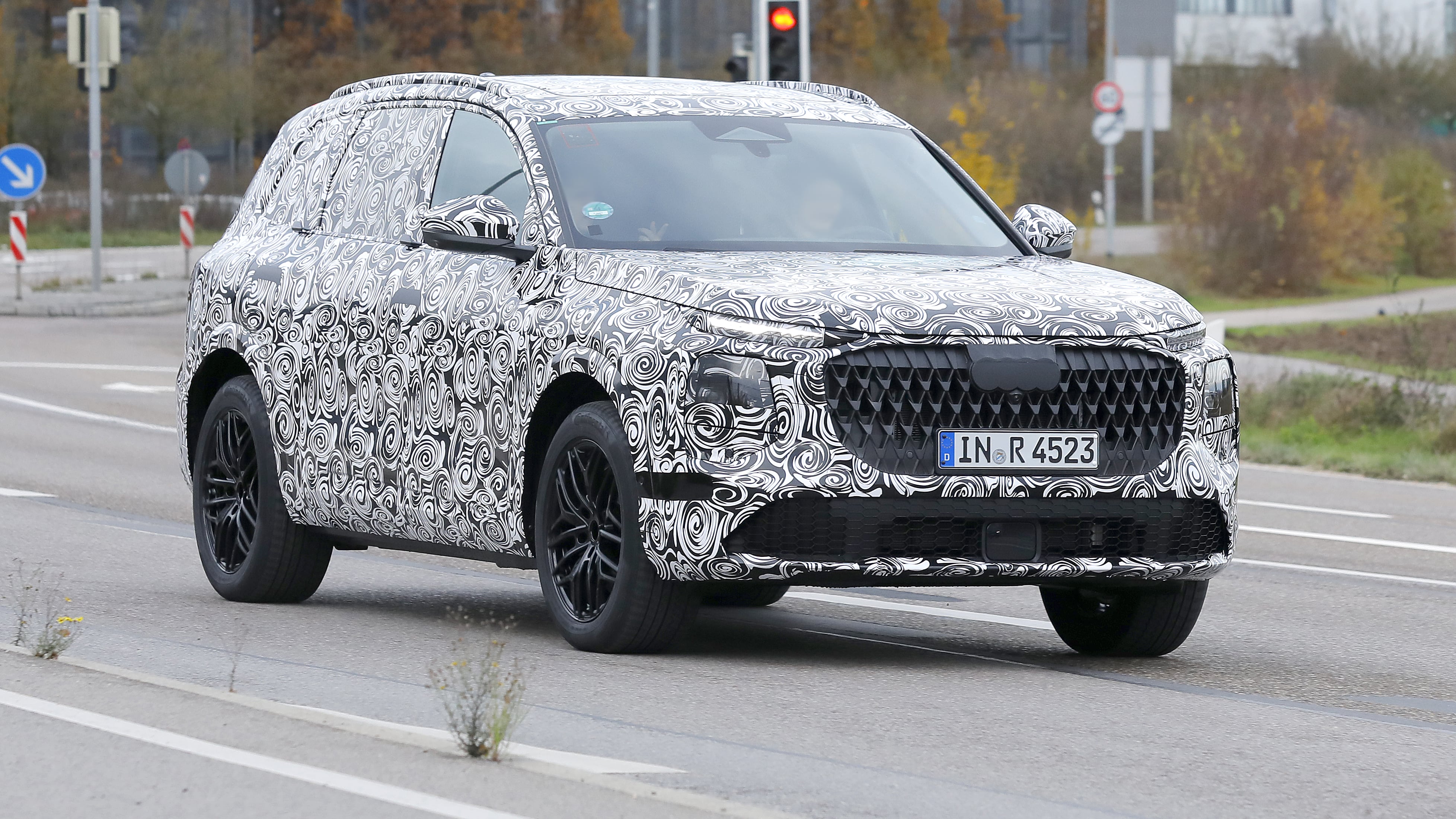Upcoming Audi Q7 redesign points to Q5, Q6 E-tron similarities