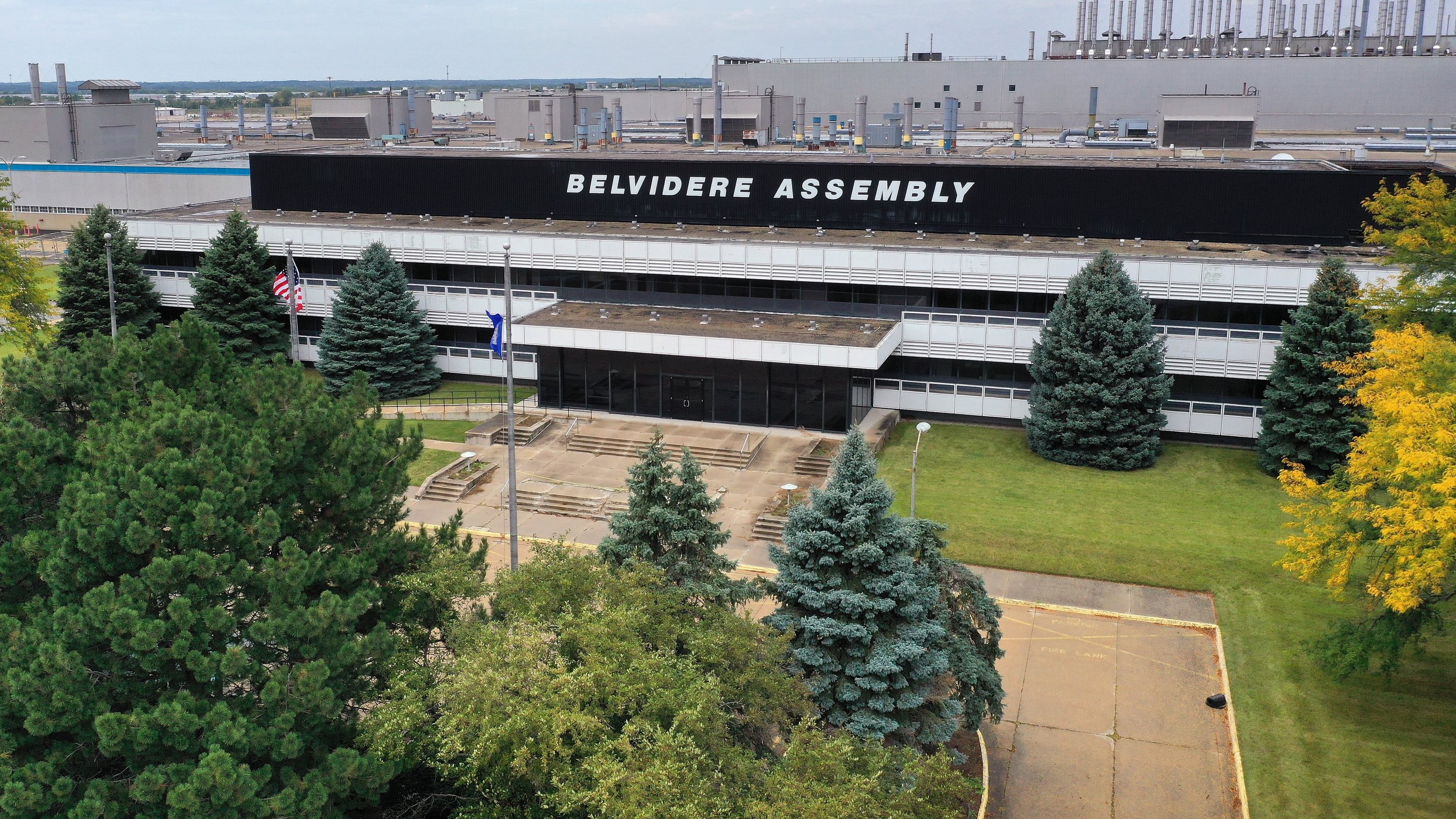 Feds hurry to finalize money for Belvidere auto plant reboot before Trump takes over