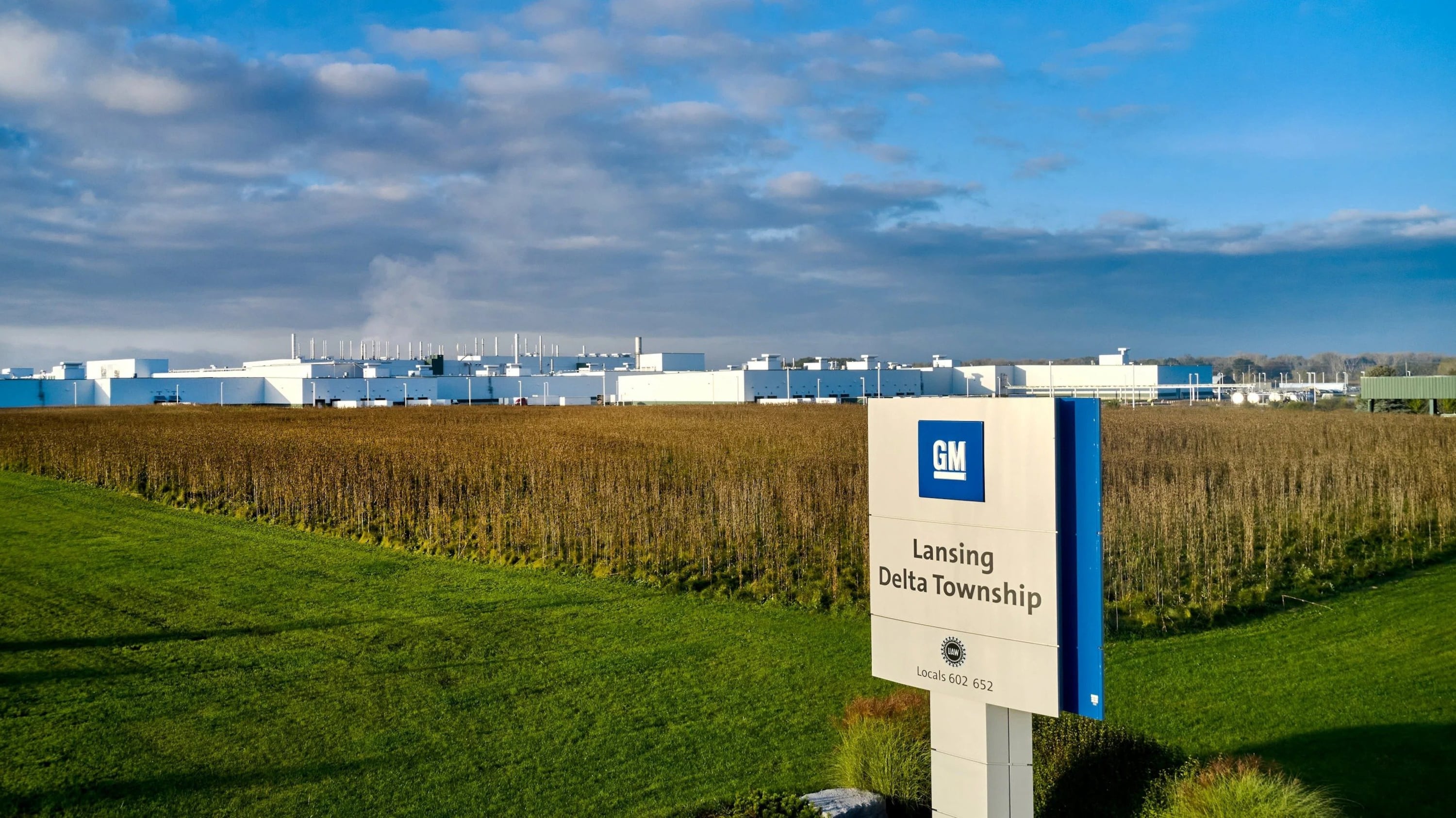 GM drops 1 EV battery plant as Stellantis set for loan to open 2